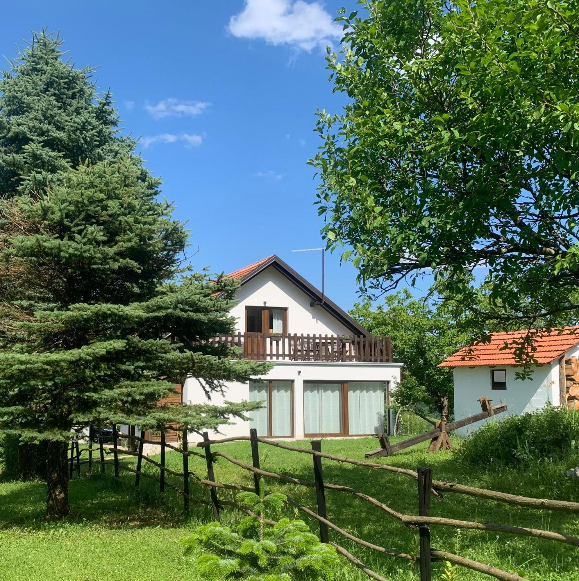 Wildernest Holiday Home Rakovica Exteriör bild
